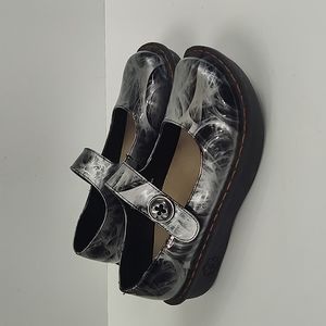 Savvy Jane Slip Resistant Clogs